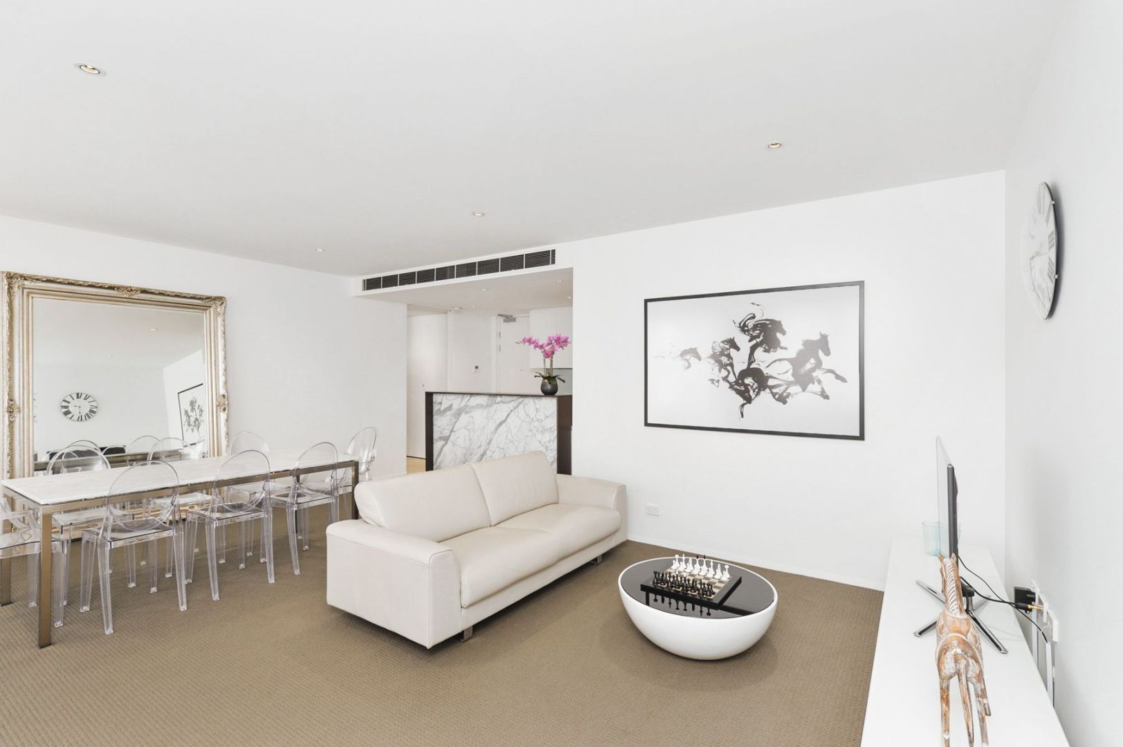 1 bedrooms Apartment / Unit / Flat in 8/5 Sydney Avenue BARTON ACT, 2600