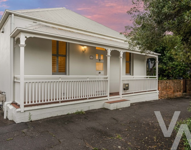 42 Corlette Street, Cooks Hill NSW 2300