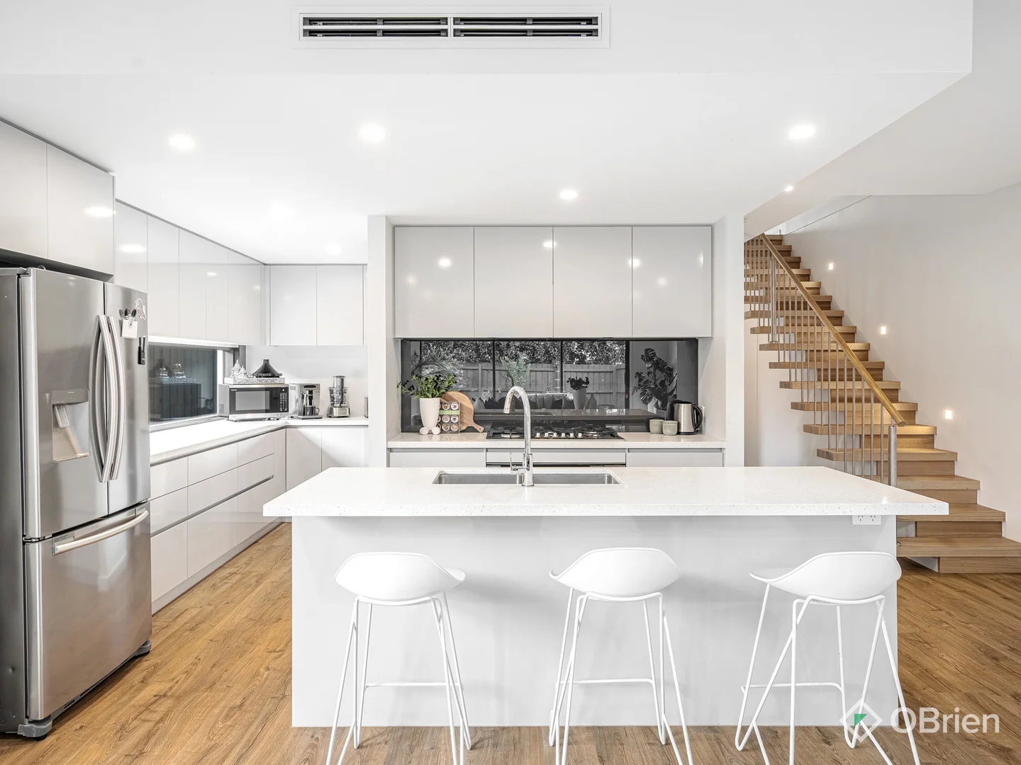 Additional image 2 of 198A Warrigal Road, Cheltenham VIC 3192