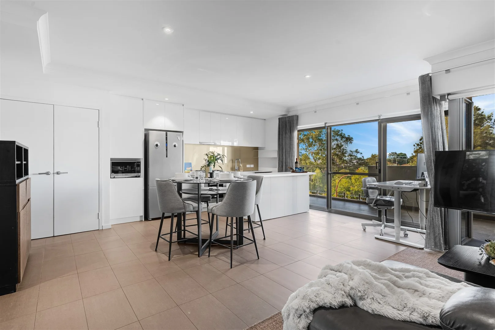 Additional image 16 of 205/9 Leila Street, Cannington WA 6107