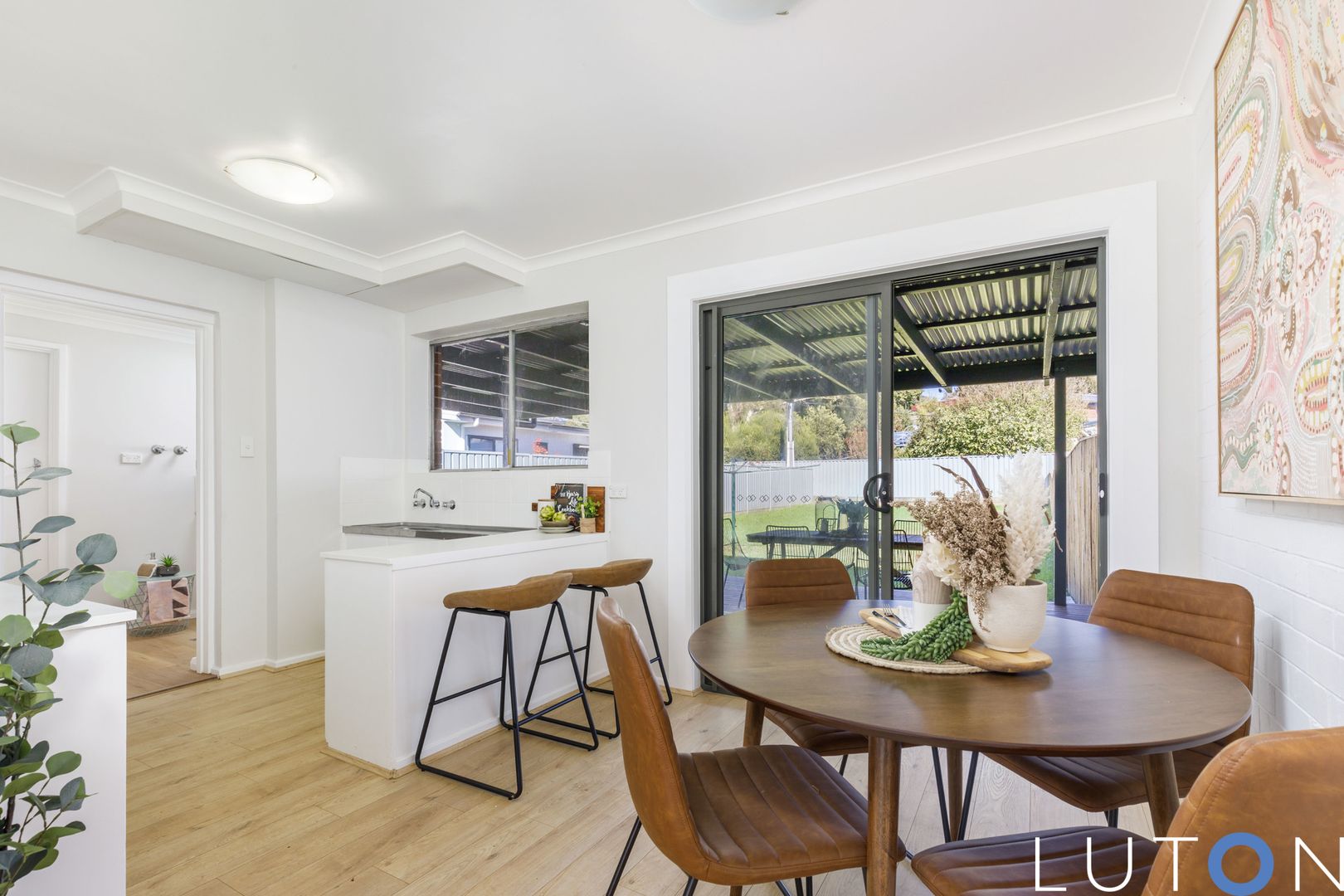 2/34 Bindel Street, Aranda ACT 2614, Image 2