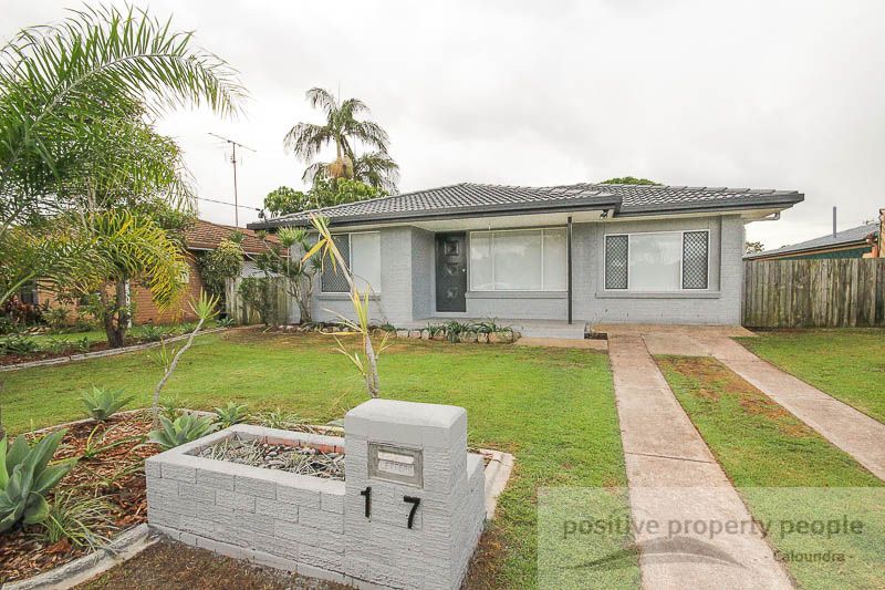 17 Michael Street, Golden Beach Property History & Address Research