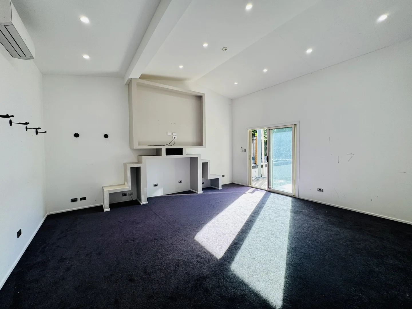 Additional image 29 of 10 GOOLAGONG Crescent, Moranbah QLD 4744