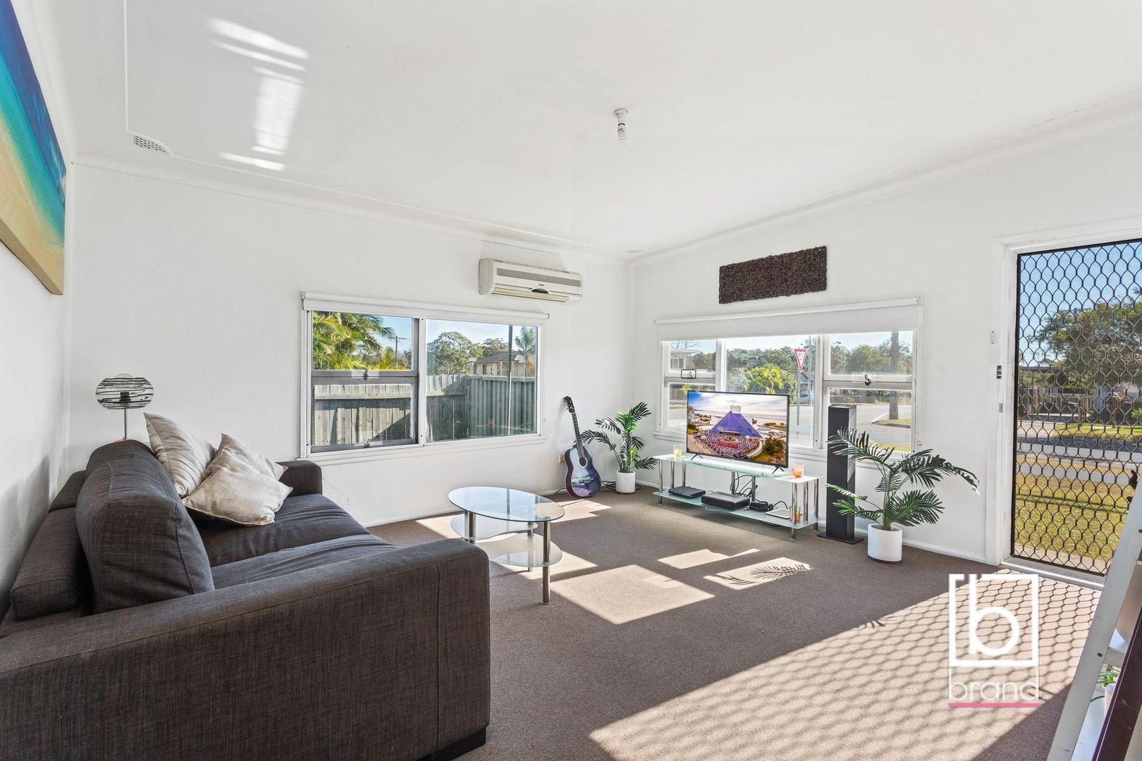 38 Melrose Avenue, Gorokan NSW 2263, Image 2