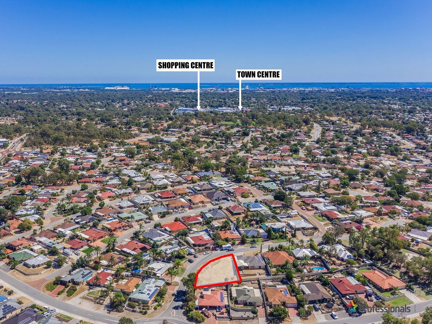 4 Brandon Mews, Parmelia WA 6167, Image 1