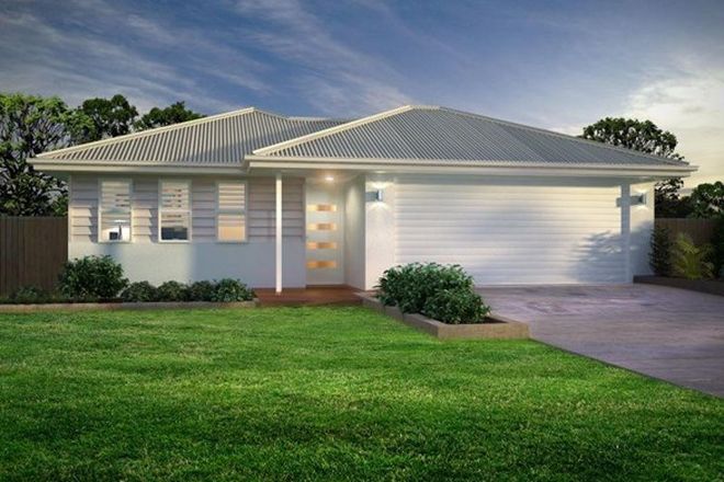 Picture of Residence 51 Ocean Drive, LAKE CATHIE NSW 2445