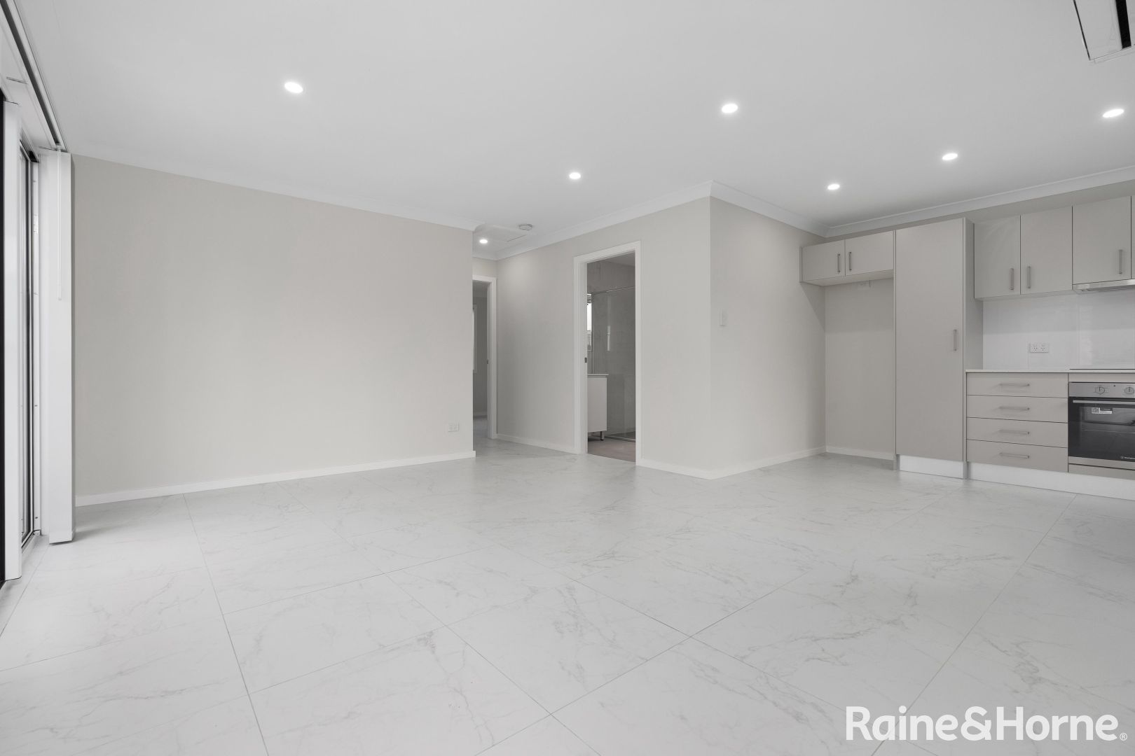 258A Desborough Road, St Marys NSW 2760 House For Rent 500 Domain