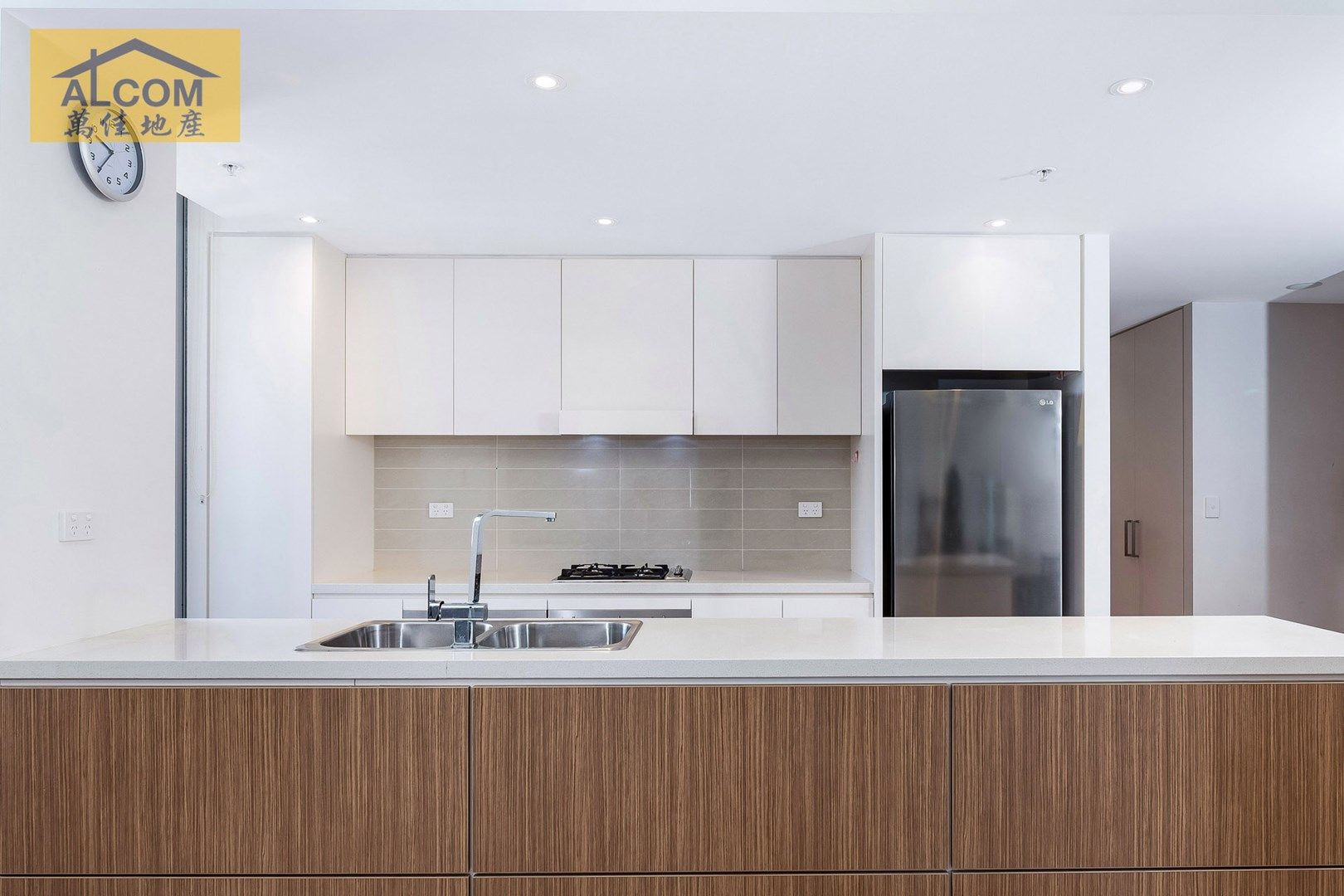 2 bedrooms Apartment / Unit / Flat in 2 Jack Brabham Drive HURSTVILLE NSW, 2220