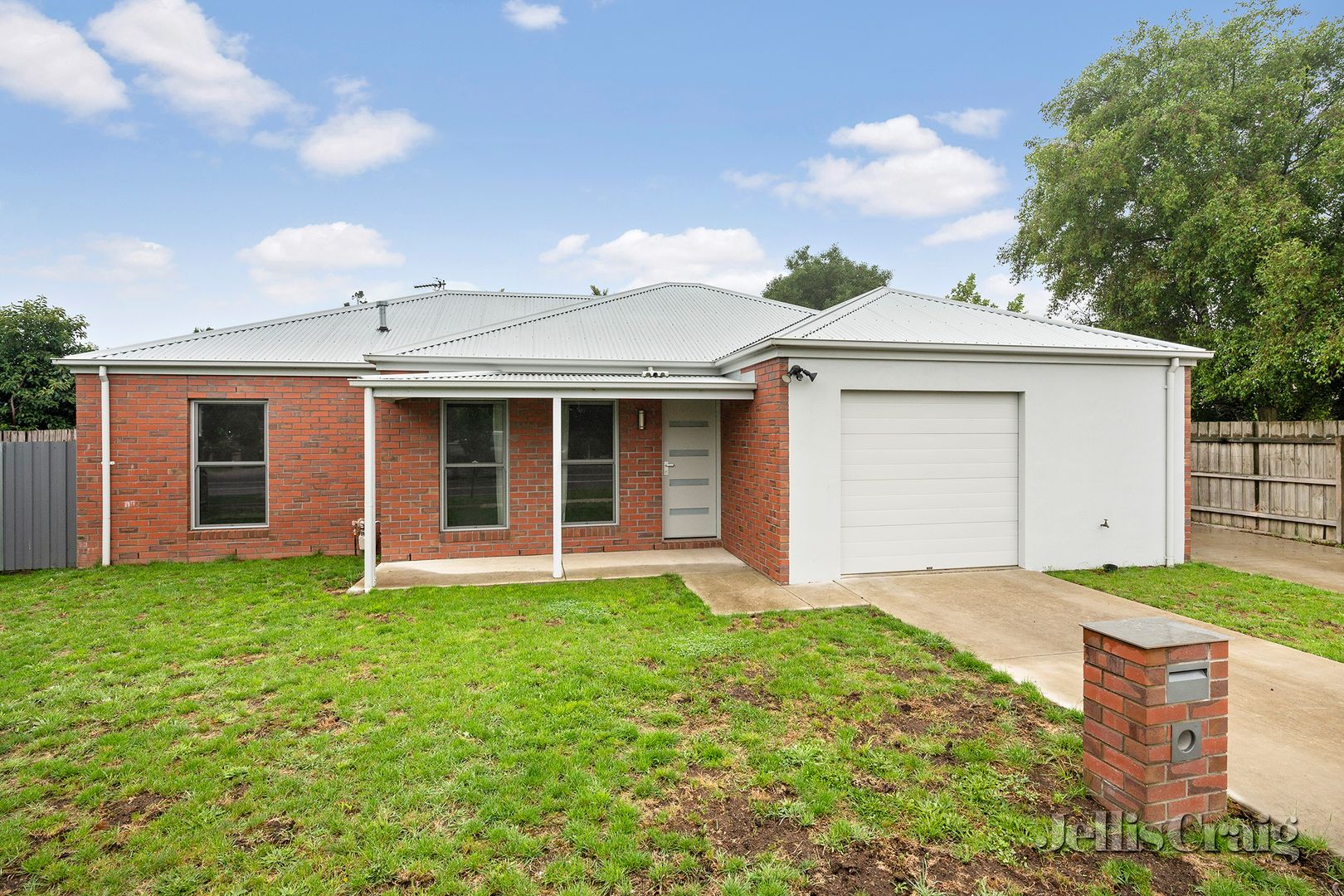 1/114 Cuthberts Road, Alfredton VIC 3350