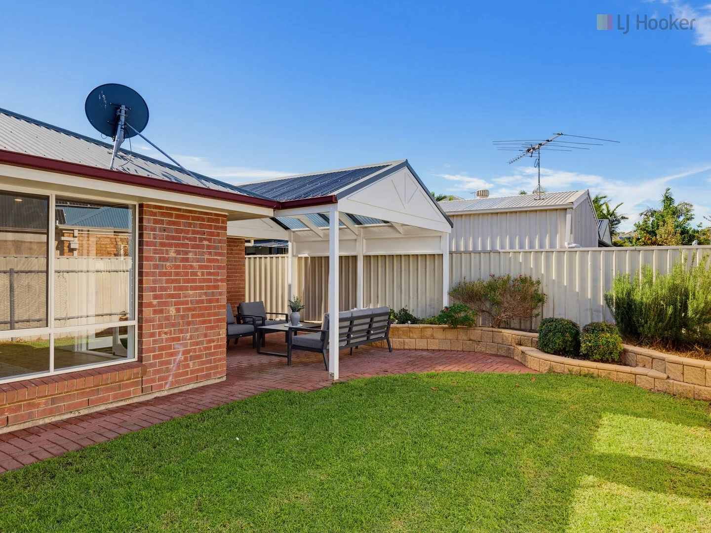 Image 9
