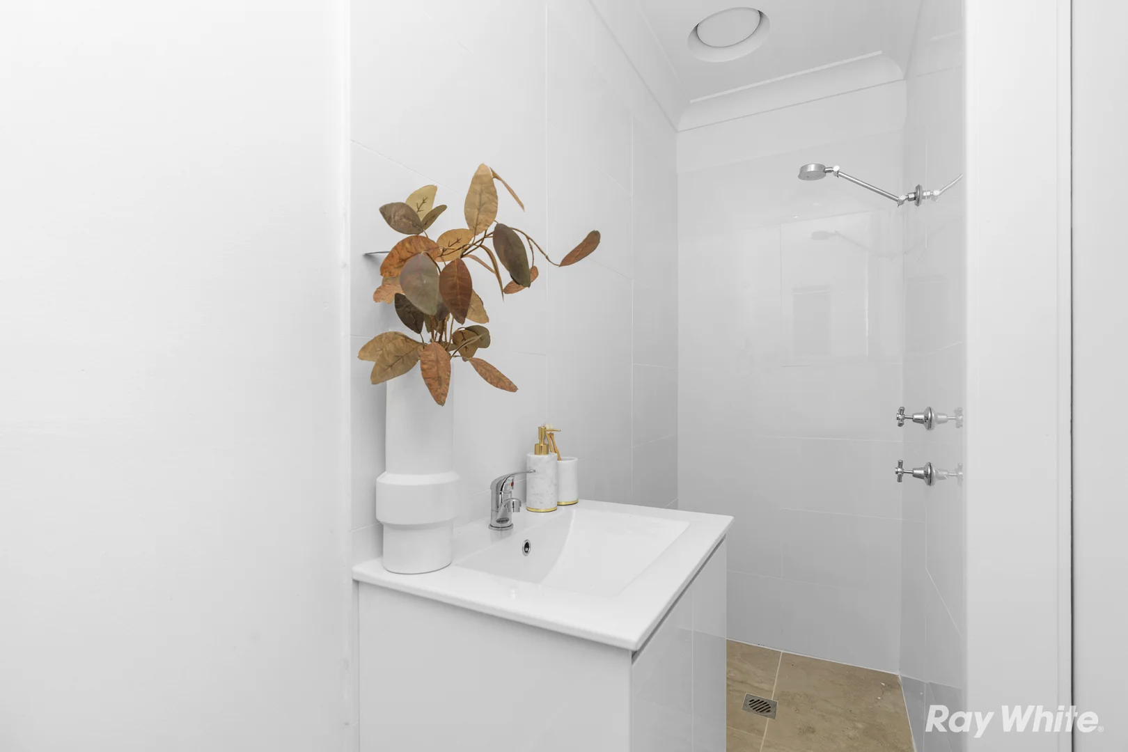 Additional image 9 of 11 Holloway Street, Tolland NSW 2650