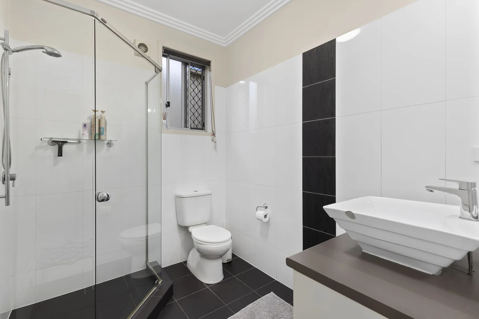 Additional image 16 of 21 Enoggera Road, Newmarket QLD 4051