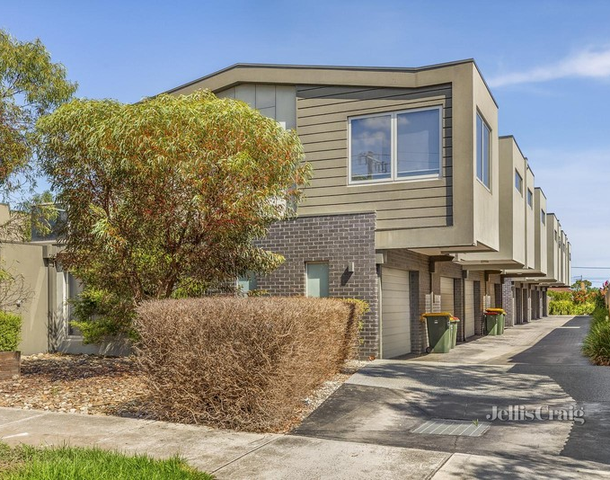 9/57 Parer Road, Airport West VIC 3042