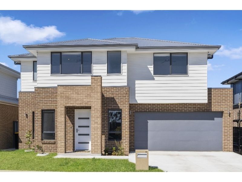 4 bedrooms House in 11 Pear St AUSTRAL NSW, 2179