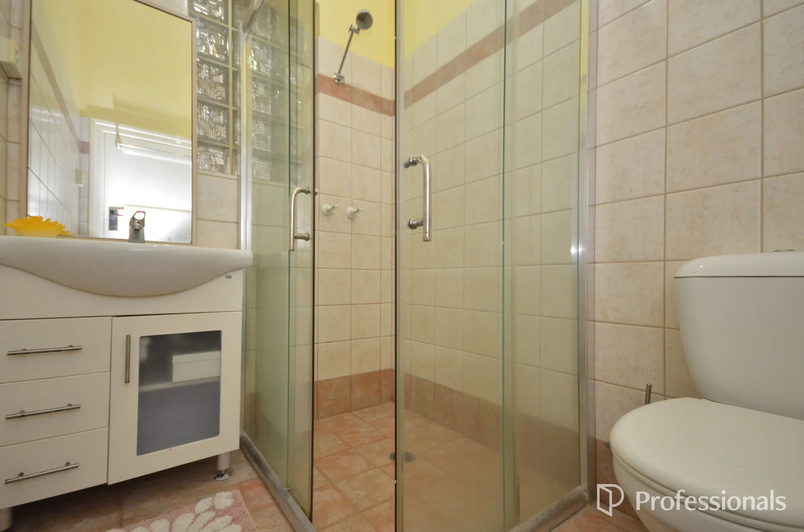 Additional image 11 of 172A Shepperton Road, Victoria Park WA 6100