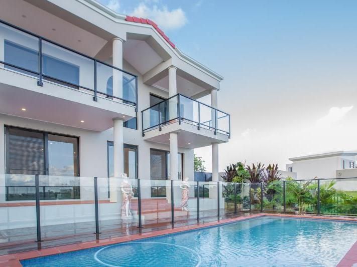 1061 Edgecliff Drive, Sanctuary Cove QLD 4212, Image 1