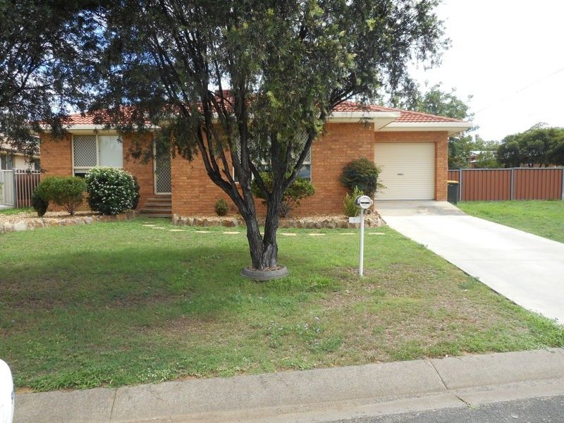 3 bedrooms House in 1 Warrah Drive CALALA NSW, 2340