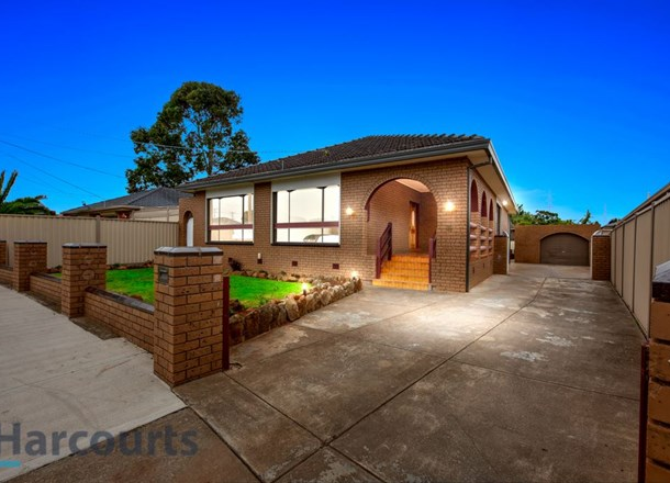 16 Raydon Court, Deer Park VIC 3023