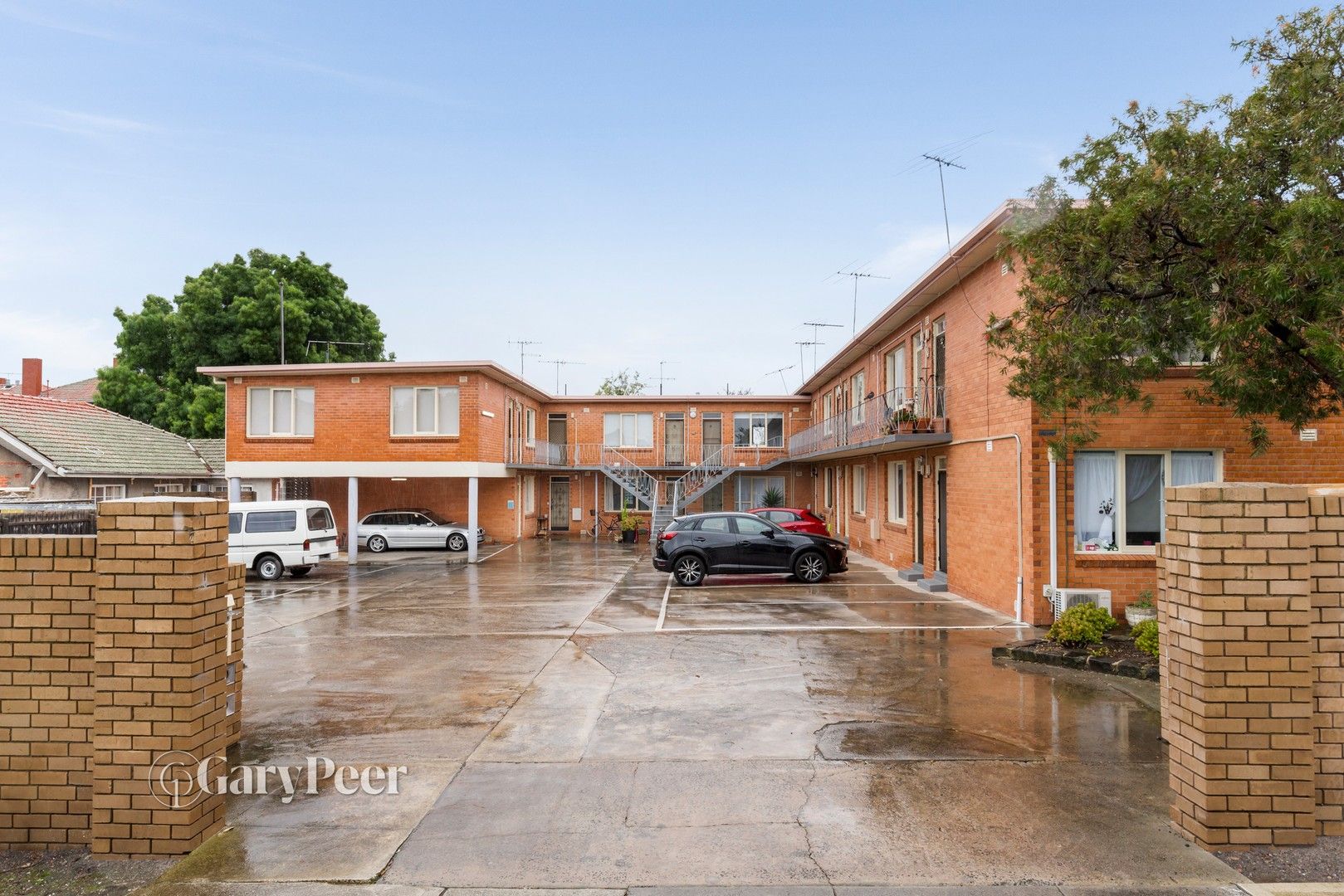 1 bedrooms Apartment / Unit / Flat in 16/20 Loch Ave ST KILDA EAST VIC, 3183