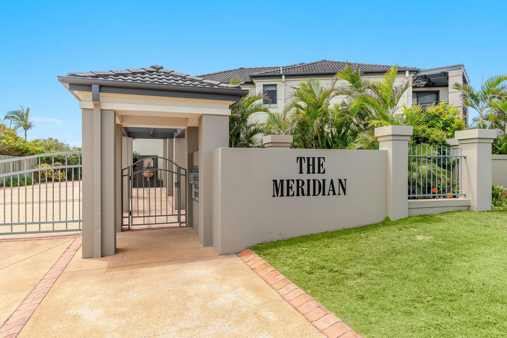 2 bedrooms Townhouse in 7/1 Beachside Way YAMBA NSW, 2464