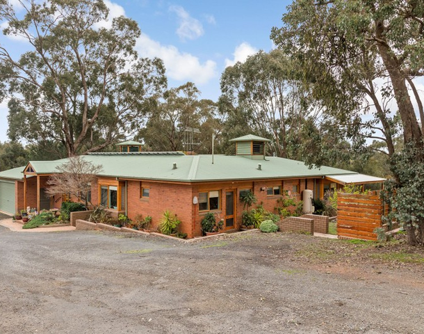 10 Grumont Street, Castlemaine VIC 3450