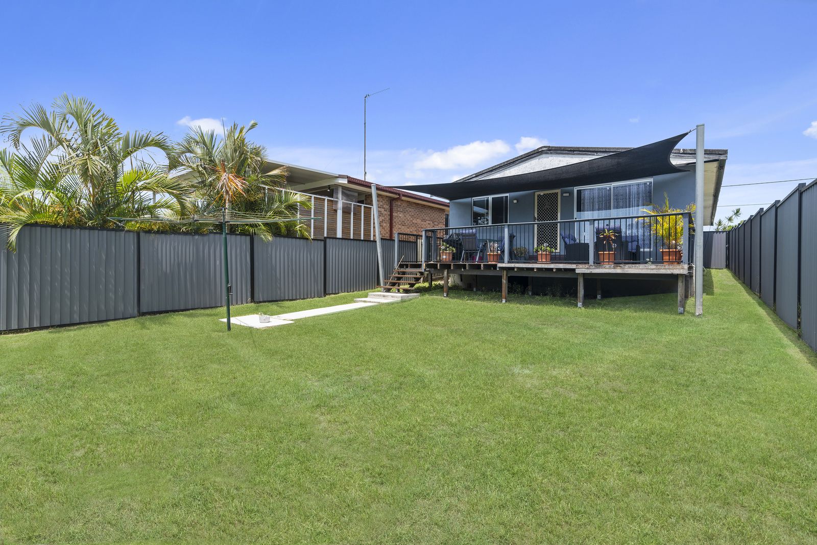 27 Morshead Street, Tugun QLD 4224, Image 2