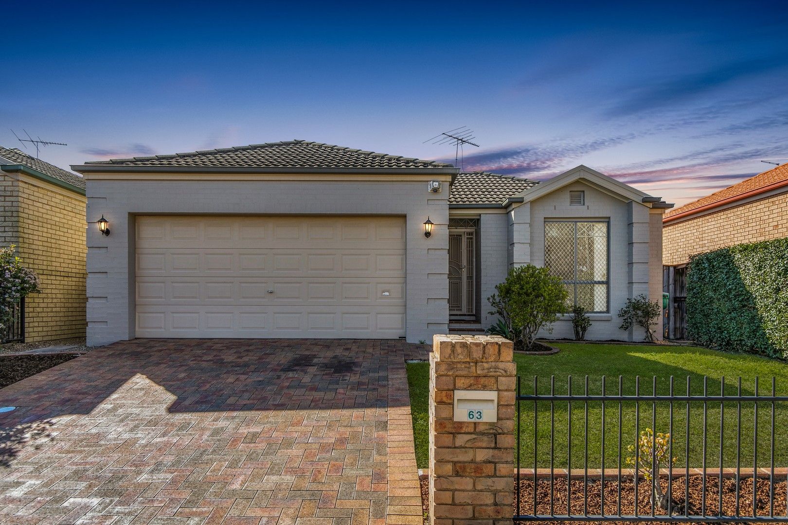 4 bedrooms House in 63 Greendale Terrace QUAKERS HILL NSW, 2763