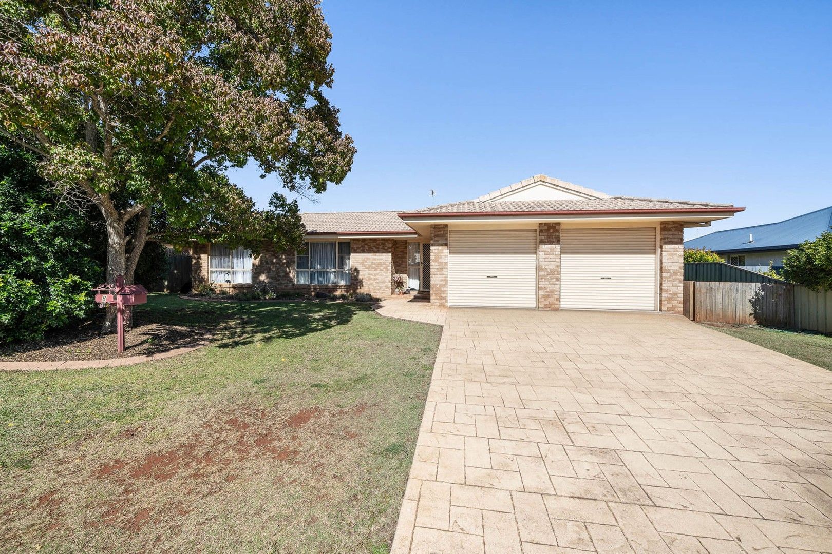 8 Pixie Drive, Kearneys Spring QLD 4350, Image 0