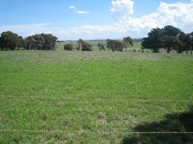 33 Byrnes Road, Woodside Beach Property History & Address Research Domain