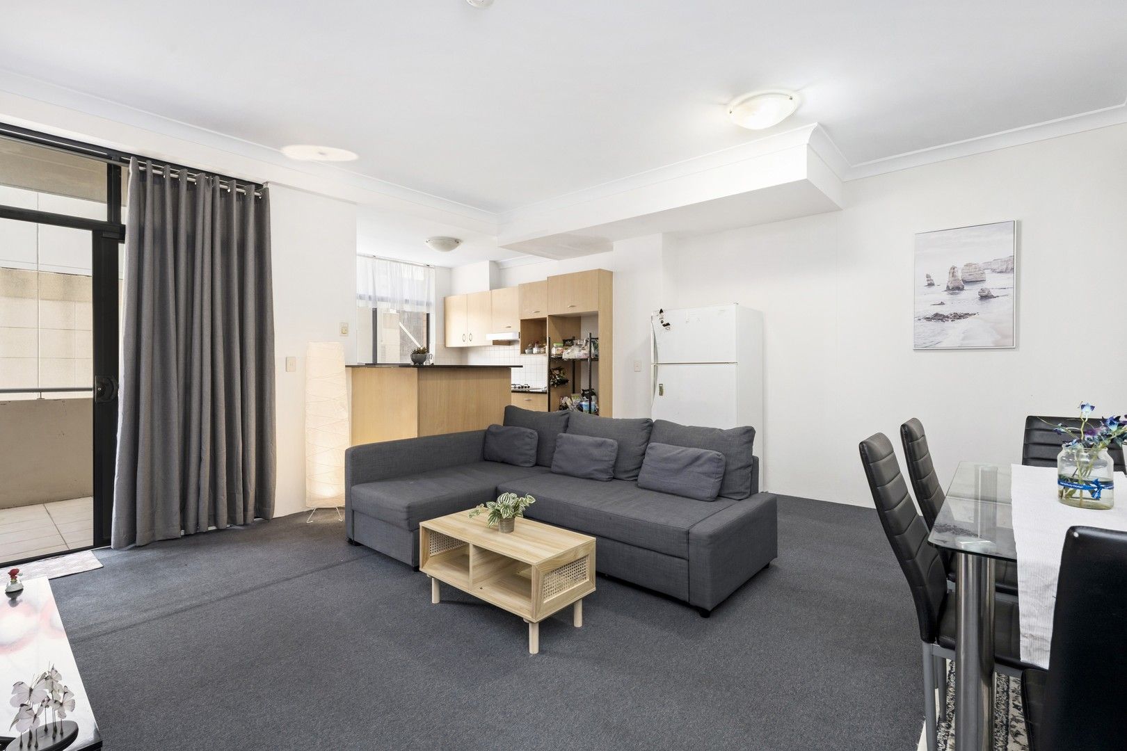 3 bedrooms Apartment / Unit / Flat in 17/2A Cross Street HURSTVILLE NSW, 2220