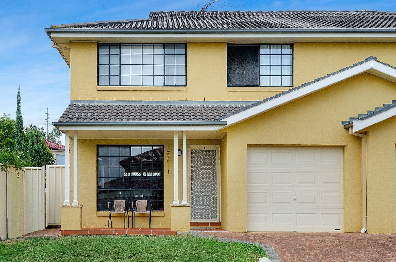 4 Dorre Place, Green Valley NSW 2168, Image 0