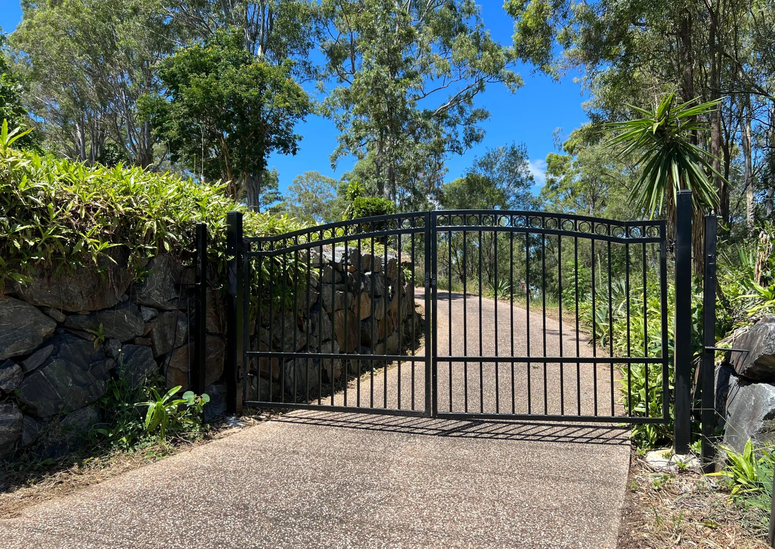 Additional image 11 of 36 Rosemount Dve, Willow Vale QLD 4209