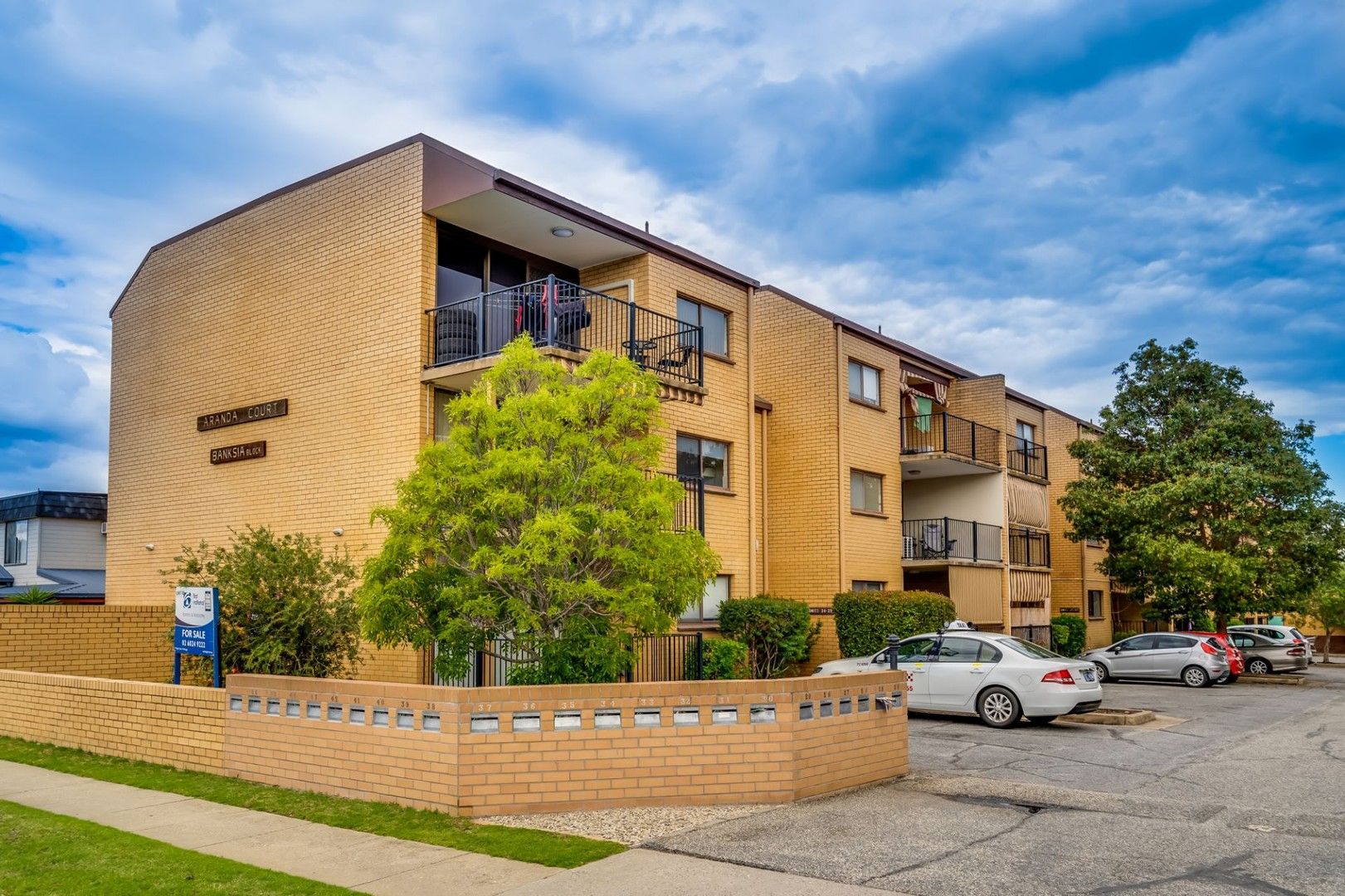 2 bedrooms Apartment / Unit / Flat in 2/429 Mcdonald Road LAVINGTON NSW, 2641