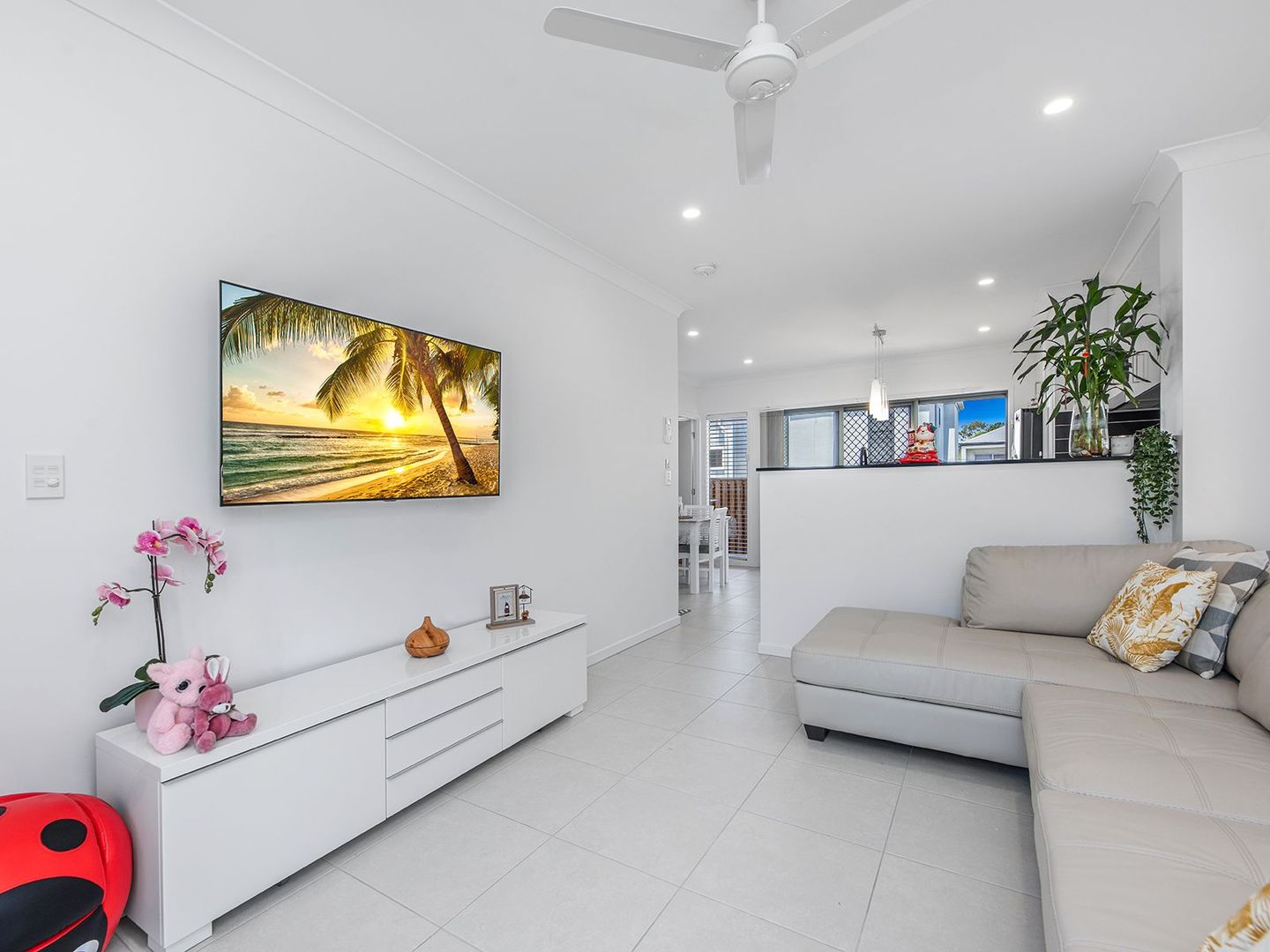 41/9 Cromwell Ct, Doolandella QLD 4077, Image 2