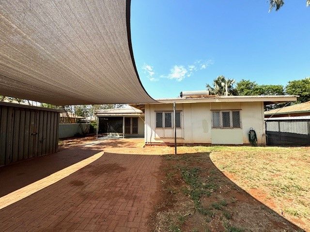 3 bedrooms House in 43 Limpet Crescent SOUTH HEDLAND WA, 6722