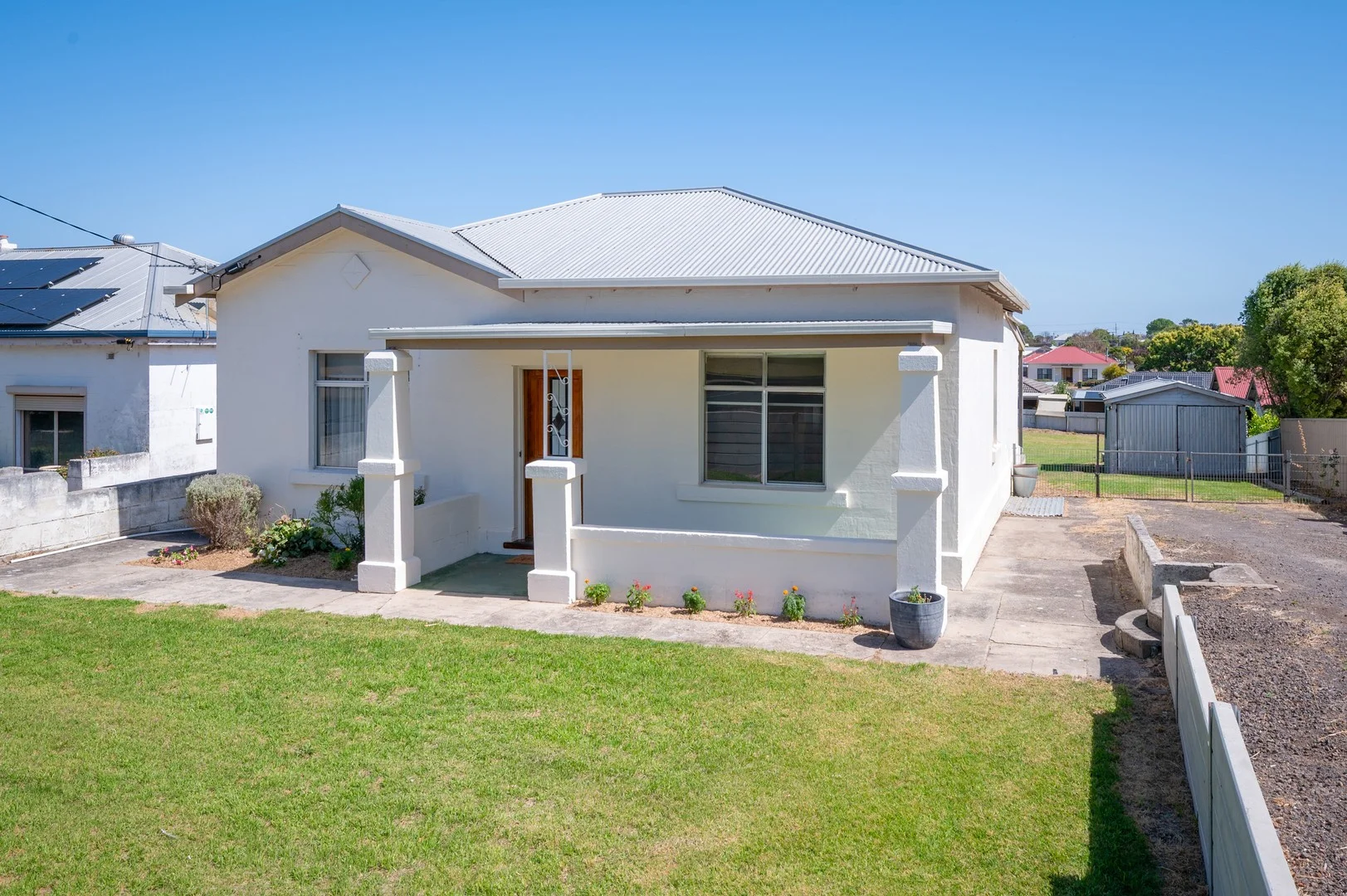 14 Mount Gambier Road, Millicent SA 5280