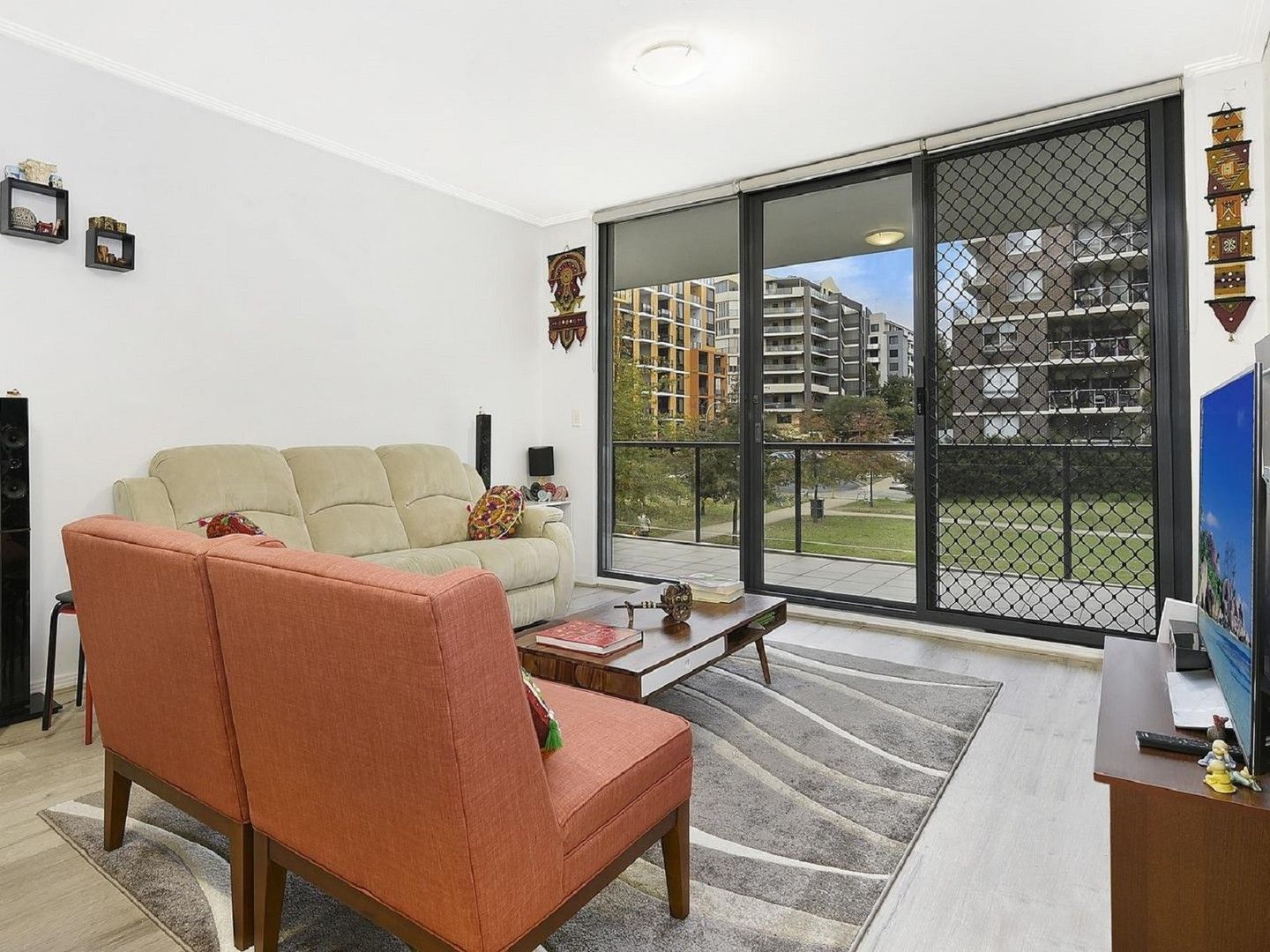 2 bedrooms Apartment / Unit / Flat in 106/39-47 Orara St WAITARA NSW, 2077