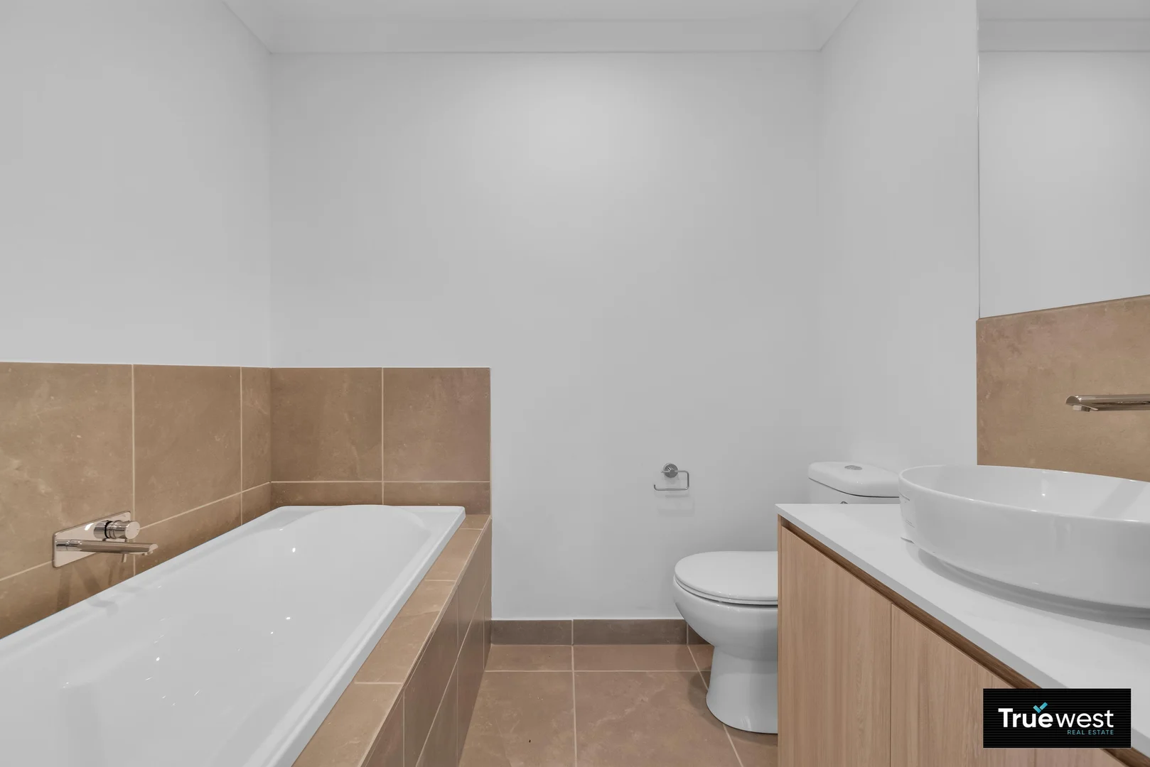 Additional image 9 of 11 Aviana Walk, Wyndham Vale VIC 3024