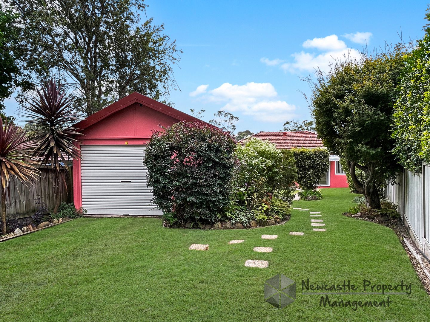 16 Seaview Street, Kotara NSW 2289, Image 1