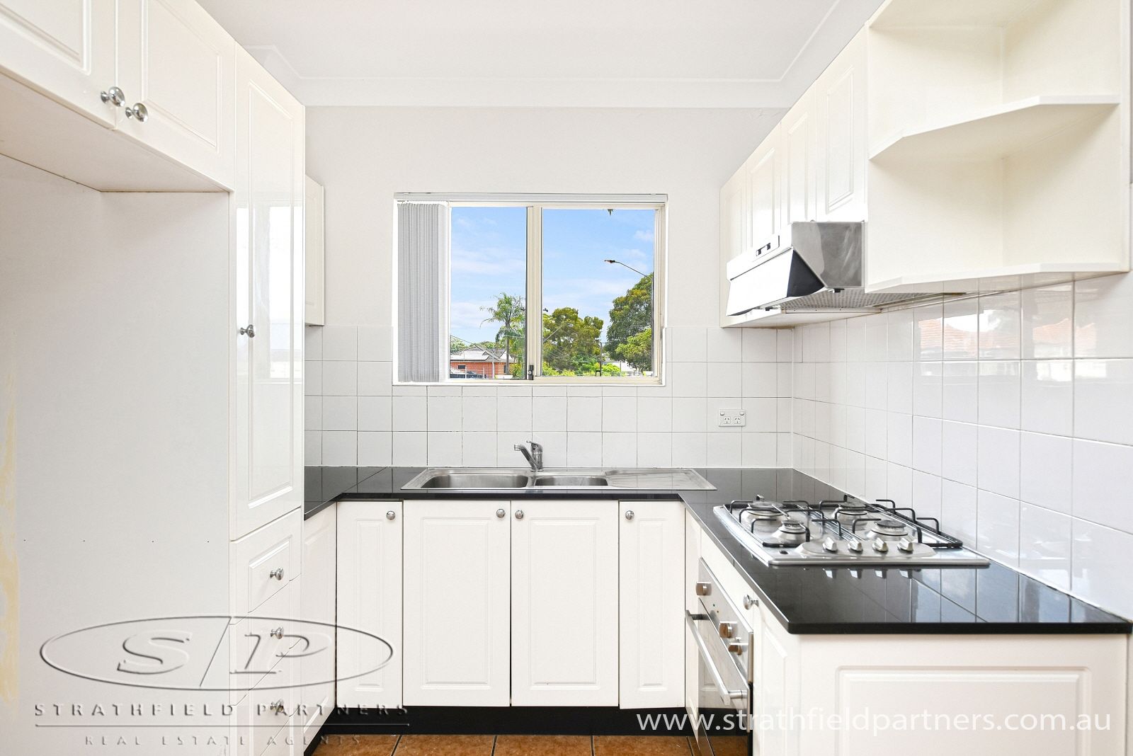 2/118 Stapleton Street, Pendle Hill NSW 2145 Apartment For Rent Domain