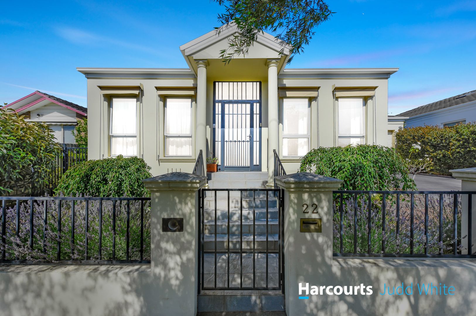 22 Burramine Road, Glen Waverley VIC 3150, Image 1