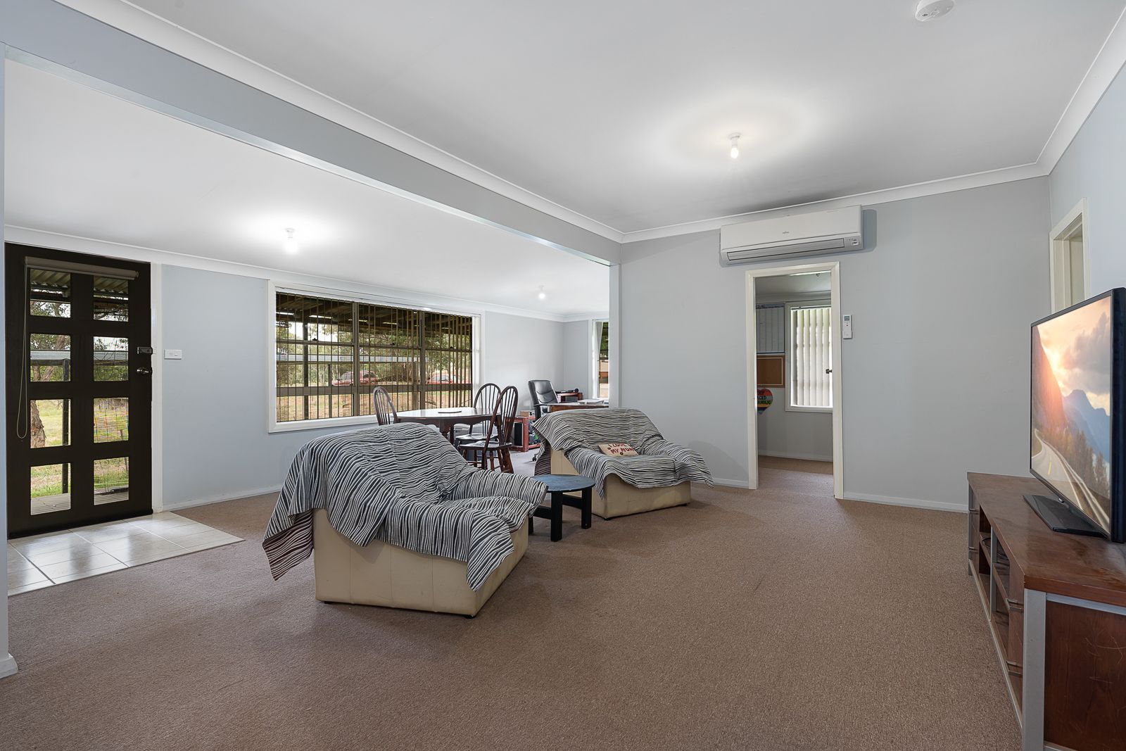 13 Googodery Road, Cumnock NSW 2867, Image 2