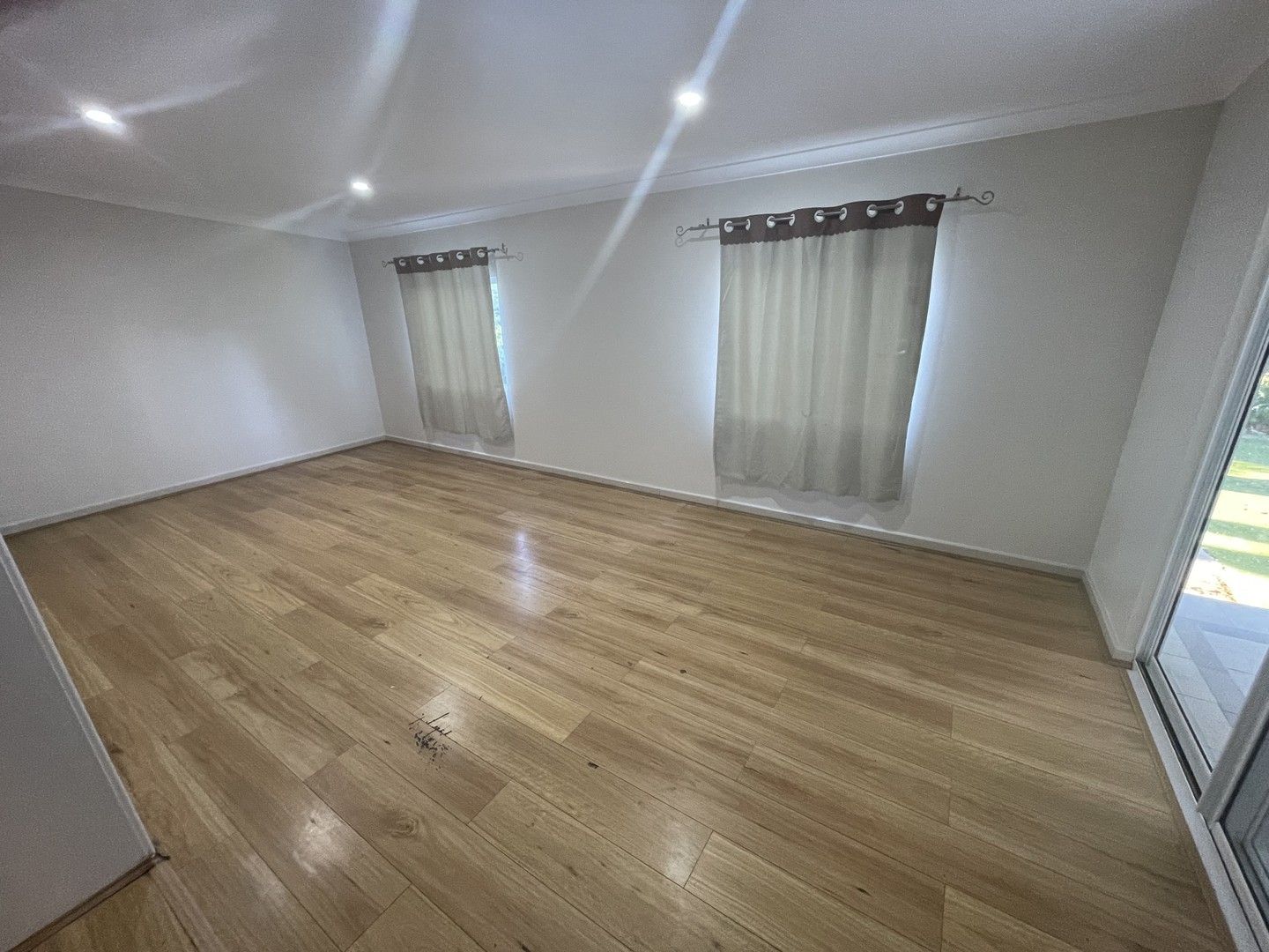 4 bedrooms House in 40 Hamersley Ave MORLEY WA, 6062