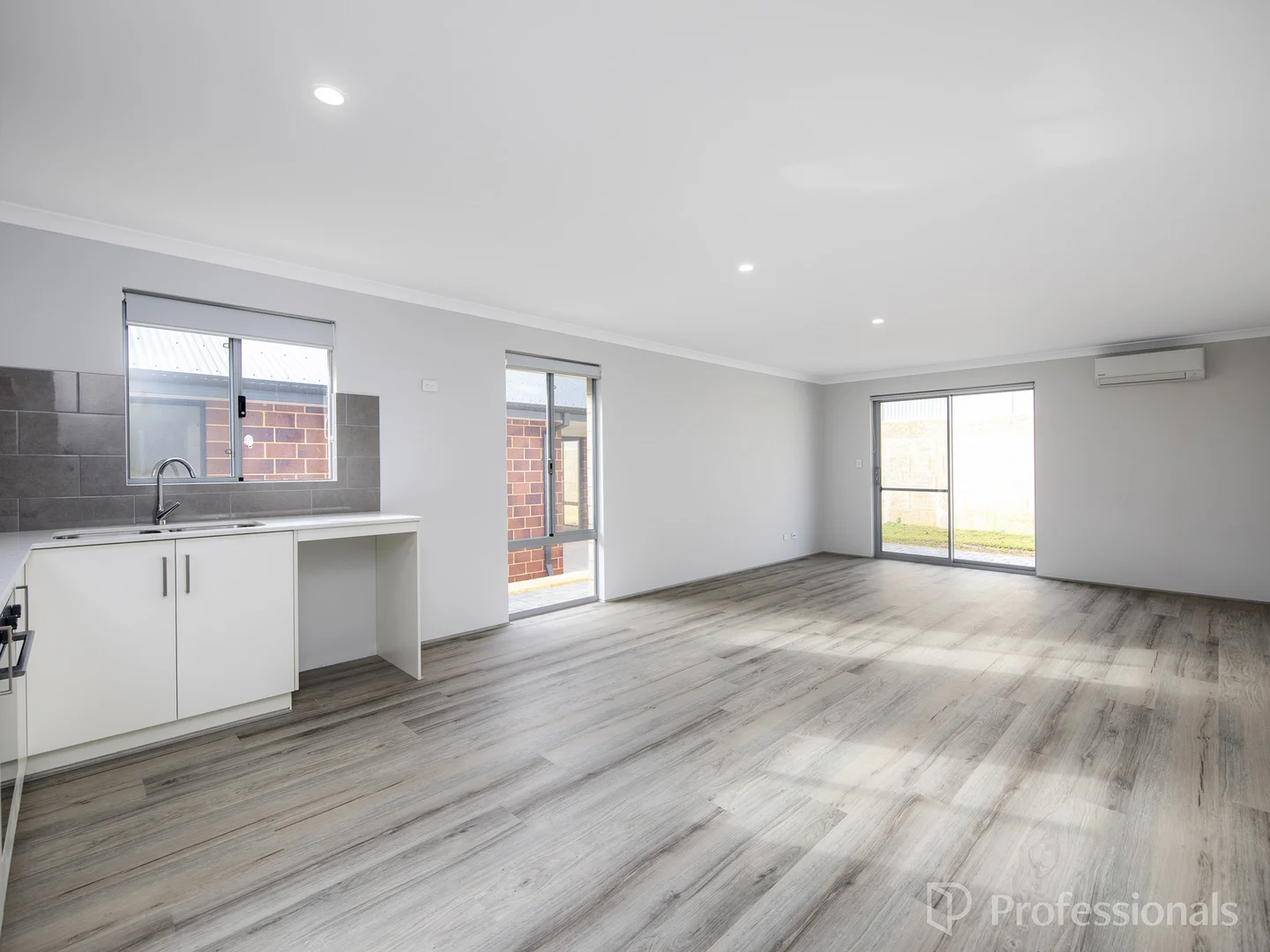 Additional image 6 of a/15 Coronation Way, Eglinton WA 6034