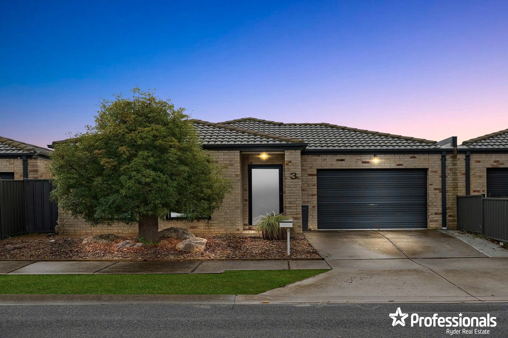 3/21-29 Lakewood Boulevard, Melton VIC 3337, Image 0