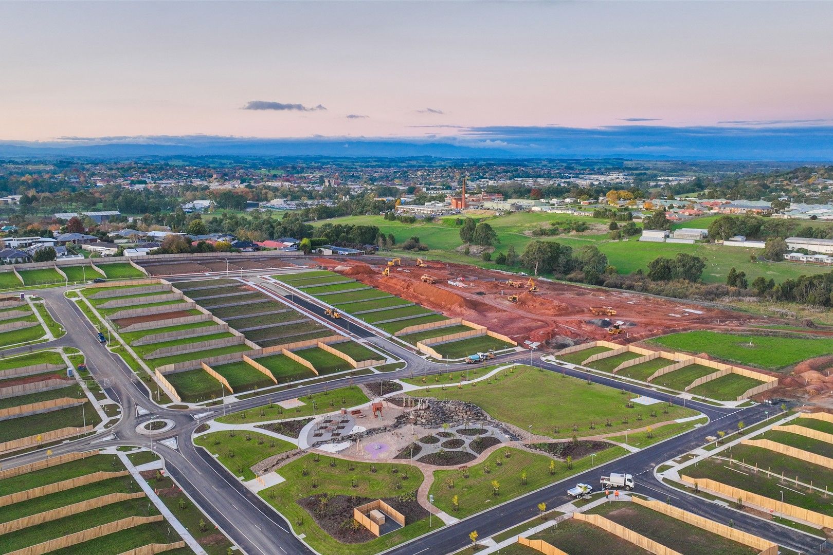 Vacant land in Snows Hills Avenue, WARRAGUL VIC, 3820