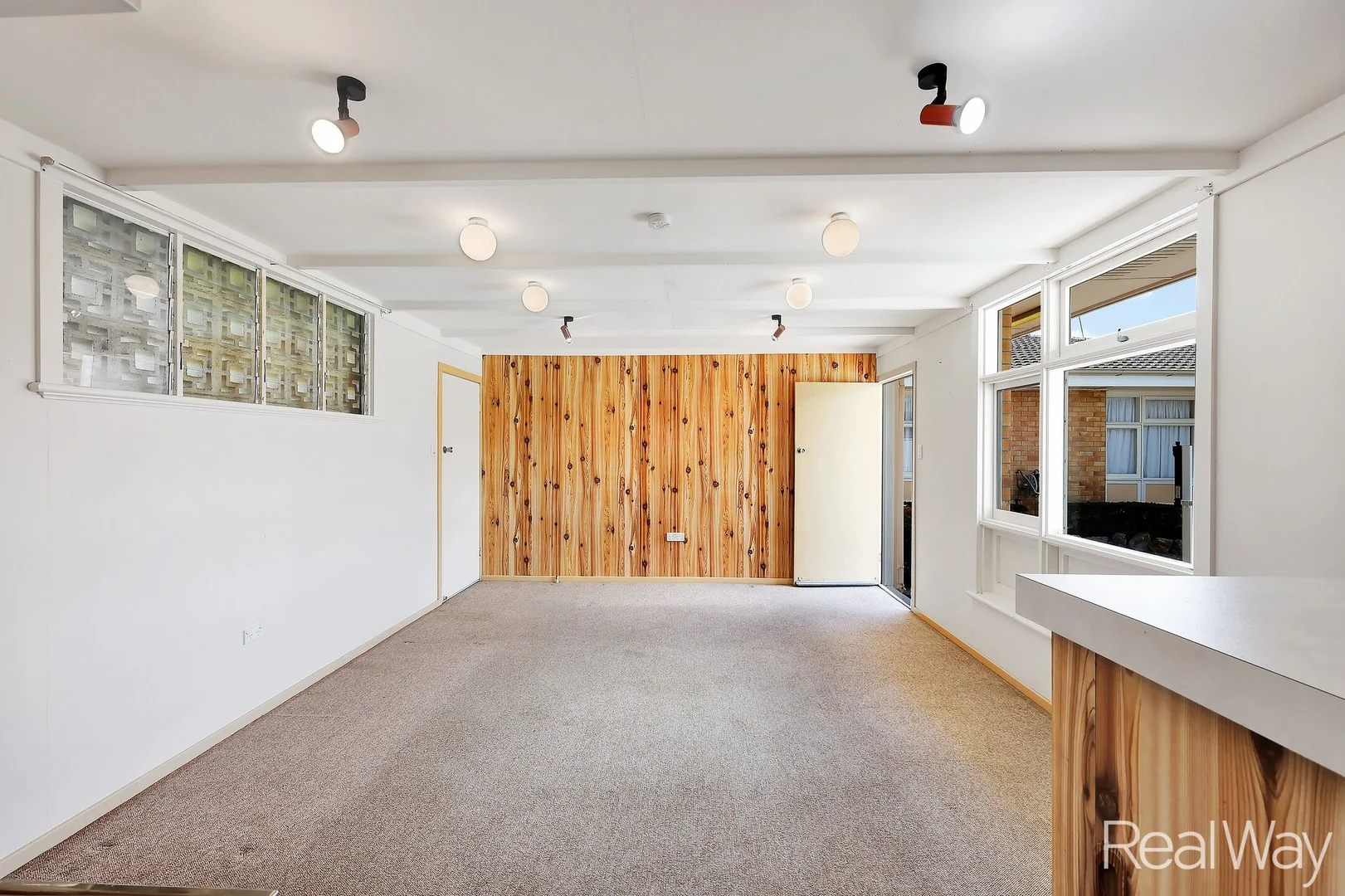 Additional image 21 of 190 Walker Street, Svensson Heights QLD 4670