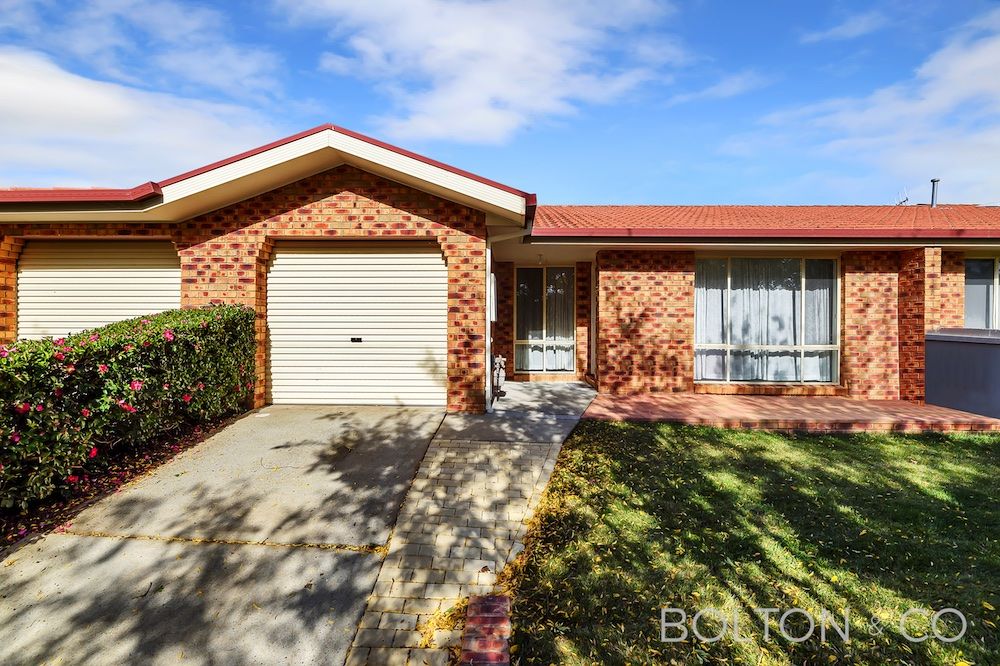 3 bedrooms House in 34 Maynard Street NGUNNAWAL ACT, 2913