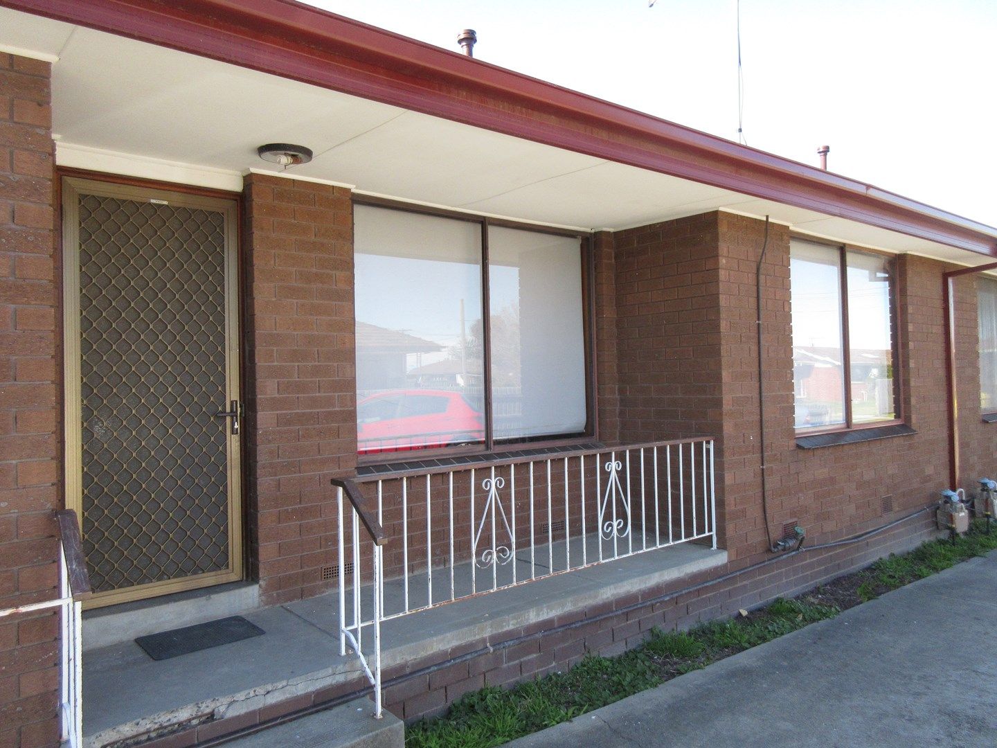 2 bedrooms Apartment / Unit / Flat in 2/48 Geach Street DALLAS VIC, 3047