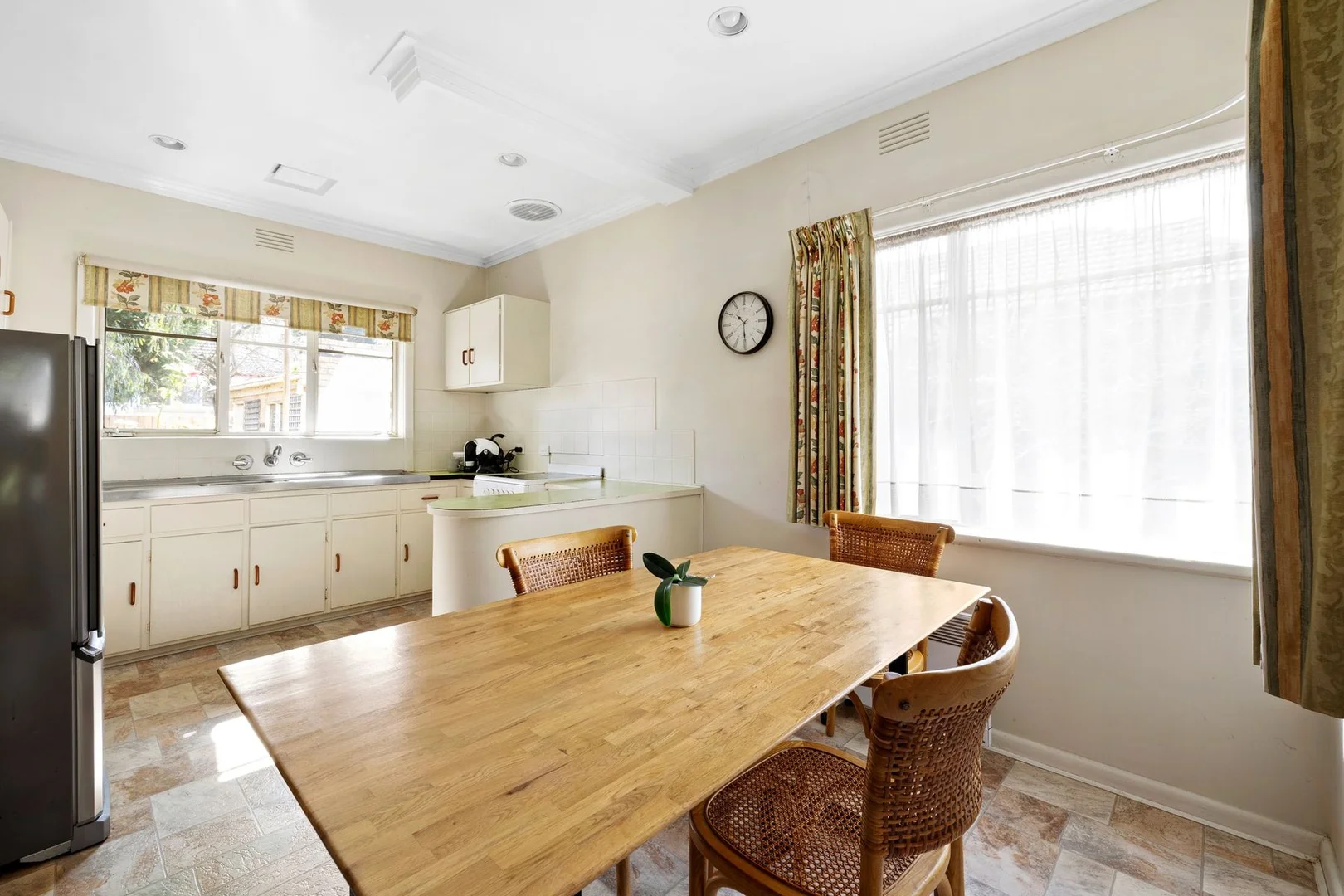 Additional image 4 of 6 Edward Court, Ivanhoe VIC 3079